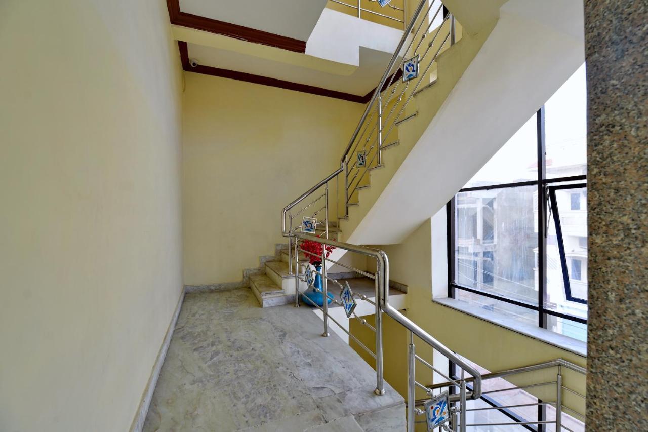 Oyo 6541 Hotel Relax Inn أُودايبور المظهر الخارجي الصورة